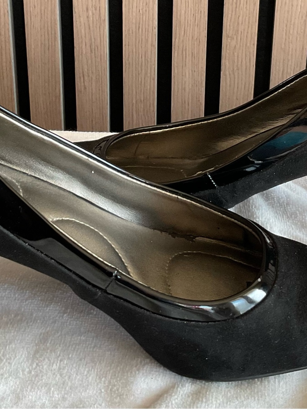 Bandolino Black Wedge Pumps with Patent Trim